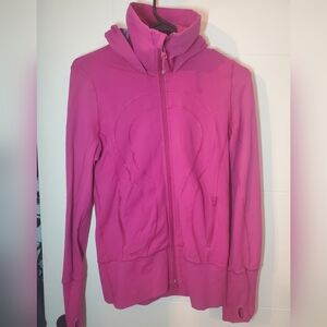 Lukulemon In Stride Jacket Size 6Women’s Lululemon Instride Jacket — Size 6Brig